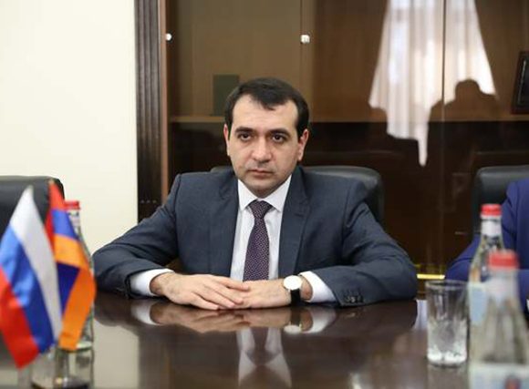 Ընտրություններից հետո Գյումրիի ՔՊ շտաբում ծեծկռտուք և վիճաբանություն է եղել. «Հրապարակ»