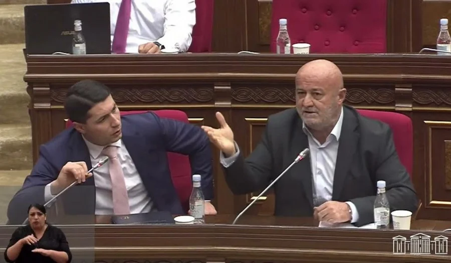 Առաջիկայում Աղազարյանին հնարավոր է կանչեն բացատրության` Քյարամյանի սկանդալային «բացահայտման» հետ կապված. «Հրապարակ»