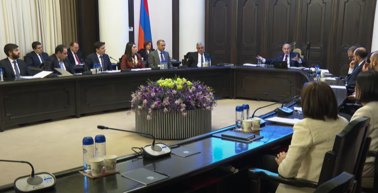Փորձագիտական հանրությունն իմ ելույթը կվերլուծի ու կասի, թե էլ ինչ ծախեցինք, ում հետ ինչ դավադրություն եղավ. Փաշինյան