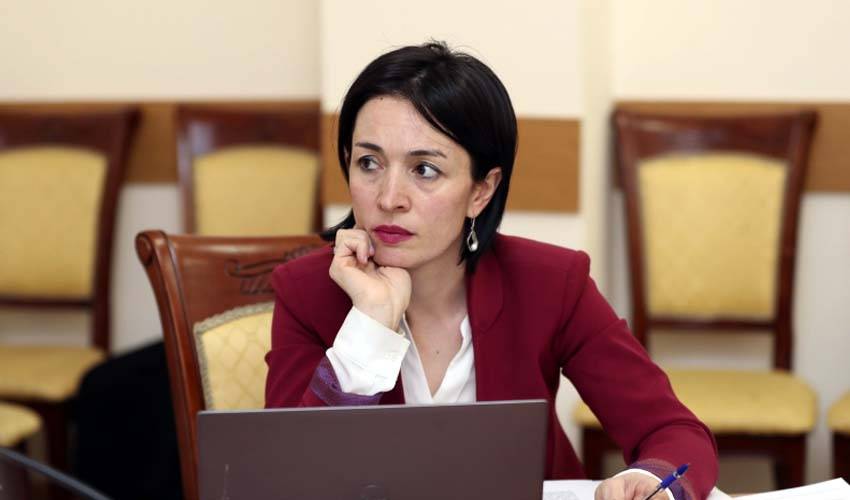Դպրոցի տնօրեները ԱԲ-ի միջոցով խոցելի հարցերը կկարողանան վեր հանել և մարտահրավերներին ճիշտ արձագանքել. ԿԳՄՍ նախարար