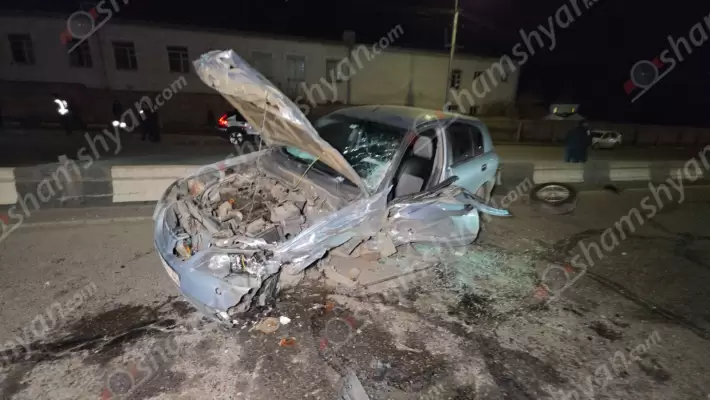 Երևանում բախվել են «Nissan X-Trail»-ը, «Ford»-ը, մեկ այլ «Nissan»․ կա 5 վիրավոր