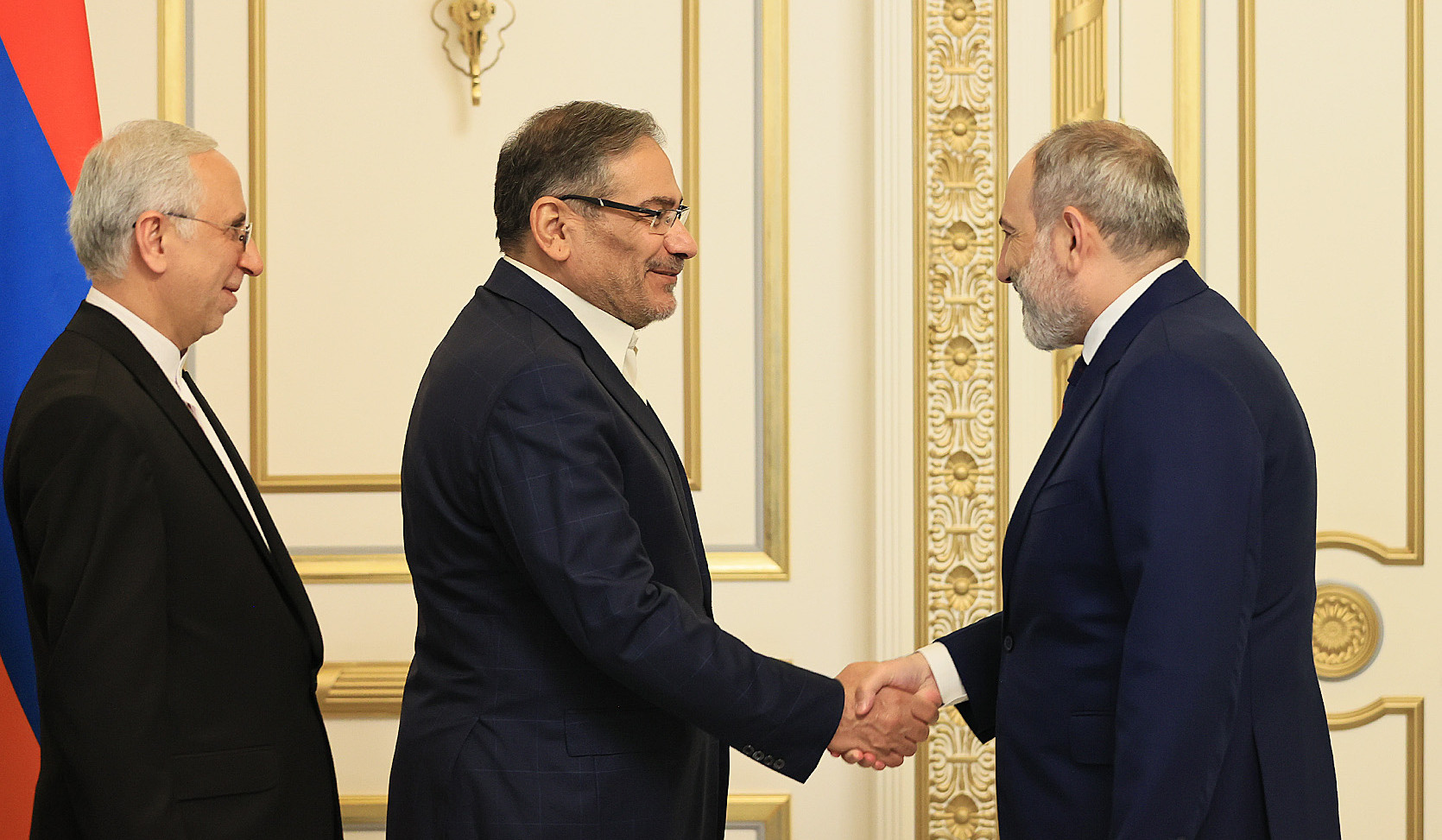 Премьер-министр Пашинян принял секретаря Высшего совета национальной безопасности Исламской Республики Иран