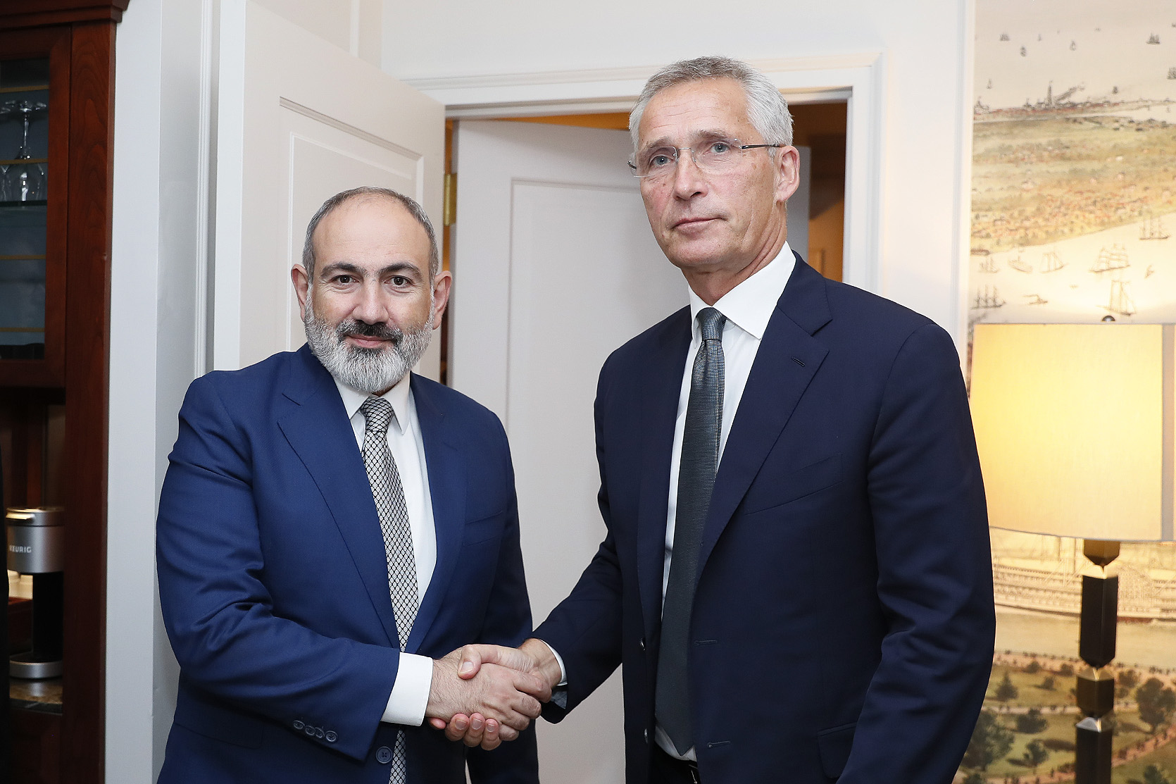 ՆԱՏՕ-ի գլխավոր քարտուղարը ՀՀ վարչապետի հետ հանդիպմանը նշել է, որ չափազանց մտահոգված է հայ-ադրբեջանական սահմանին տեղի ունեցած դեպքերի առնչությամբ