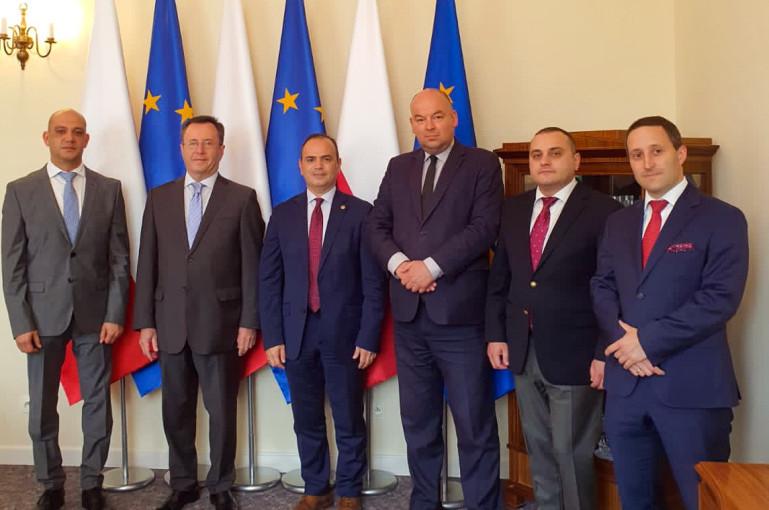 Զարեհ Սինանյանը հանդիպել է Լեհաստանի պետքարտուղարի հետ