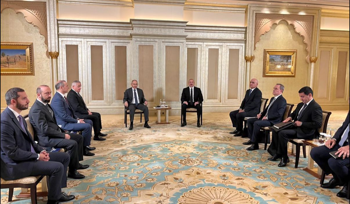 Աբու Դաբիում Ադրբեջանի նախագահի հետ բանակցությունները կարող են դրական արդյունքներ ունենալ. Փաշինյան