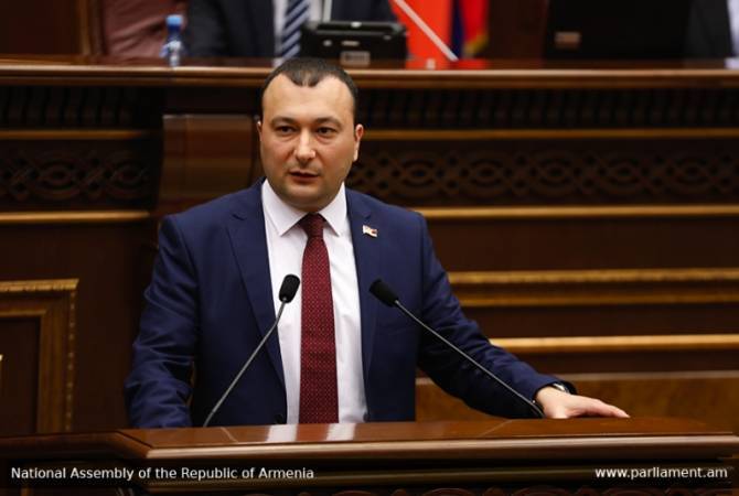 Վահե Էնֆիաջյանը շնորհավորական խոսք է հղել Կարեն Դեմիրճյանի ծննդյան օրվա առթիվ