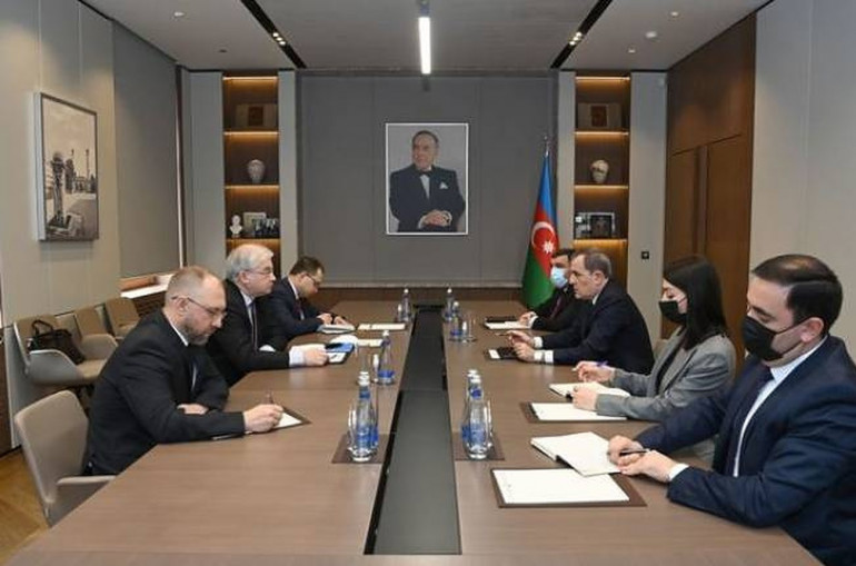Բայրամովն ու ՌԴ ԱԳՆ ներկայացուցիչը քննարկել են Ադրբեջանի և ՀՀ-ի հարաբերությունների կարգավորման ուղղությամբ ձեռնարկվող քայլերը