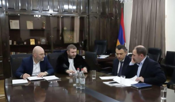 Իշխանությունը սերտաճում է կրիմինալի հետ. «Ժողովուրդ»