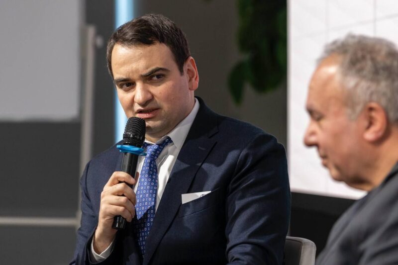 Նարեկ Կարապետյանի փաստաբանը ՔԿ-ից պահանջում է հերքել զրպարտությունը