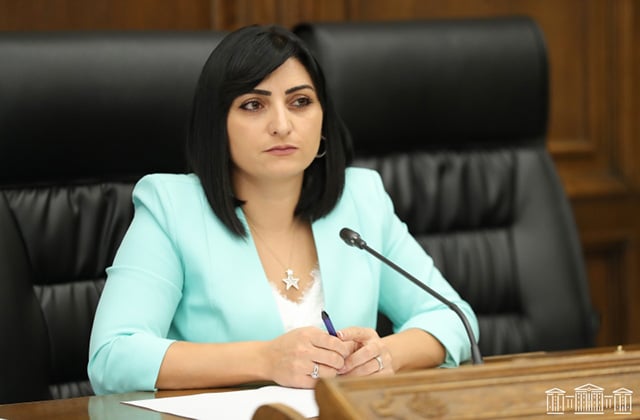 Թագուհի Թովմասյանը համոզված է, որ Հայաստանում դատարանի միջոցով կկարողանա վերականգնել իր լիազորությունները
