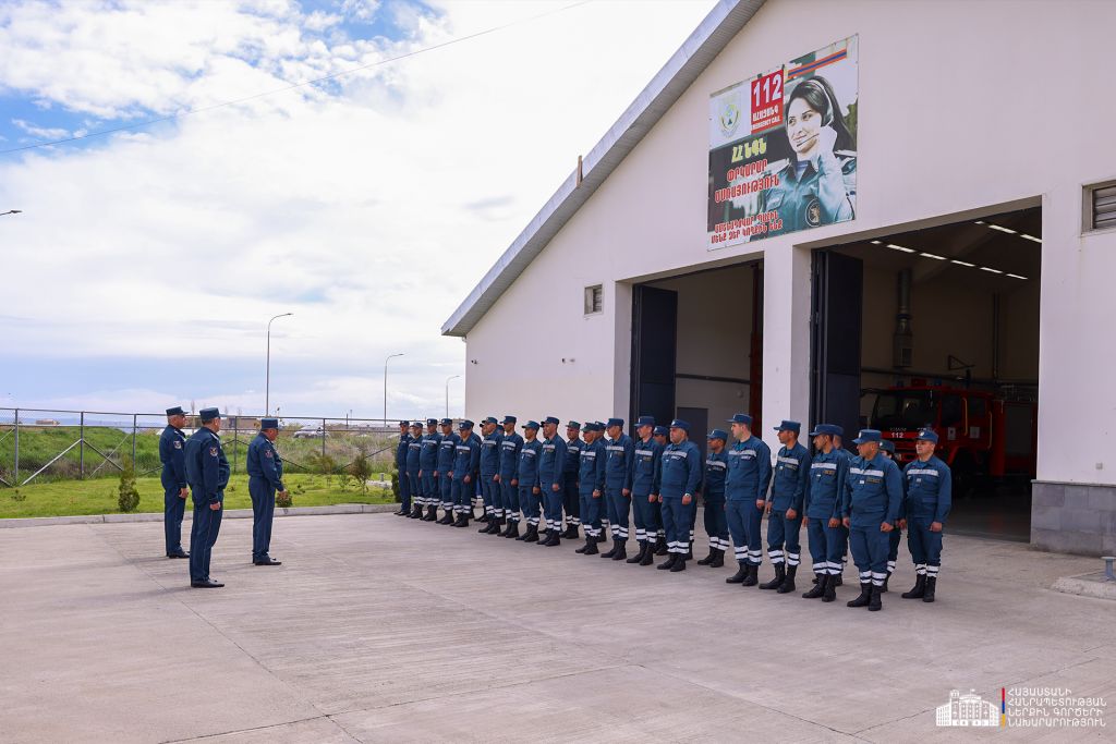 ՓԾ տնօրենն այցելել է Շիրակի մարզի հրշեջ-փրկարարական ջոկատներ․ ծառայության արդյունավետության բարձրացման ուղղությամբ տրվել են հանձնարարականներ