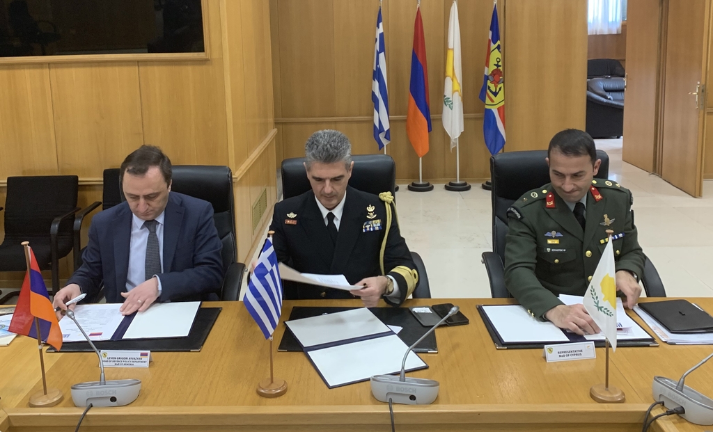 ՀՀ-ն, Հունաստանն ու Կիպրոսը ռազմական ոլորտում համագործակցության ծրագրեր են ստորագրել