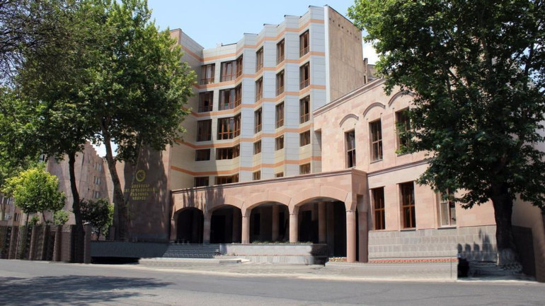 Քրեական վարույթի շրջանակում կատարվում են անհրաժեշտ քննչական գործողություններ․ ՔԿ-ն՝ Արցախի ներկայացուցչությունում խուզարկության մասին