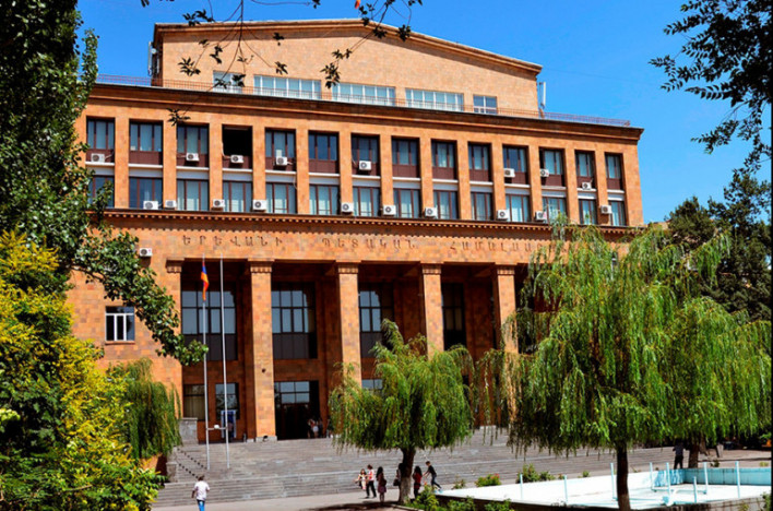 1-ին կուրսեցիների դասերը կմեկնարկեն սեպտեմբերի 1-ին. ԵՊՀ