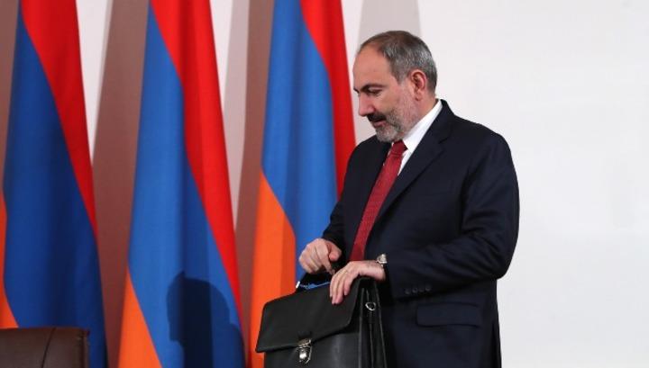 «Կոշ» ՔԿՀ-ում դիմակավորված անձինք ինձ վրա հարձակում էին գործել․ Փաշինյանը բացահայտել է՝ ինչու է այցելել ՀՔԾ