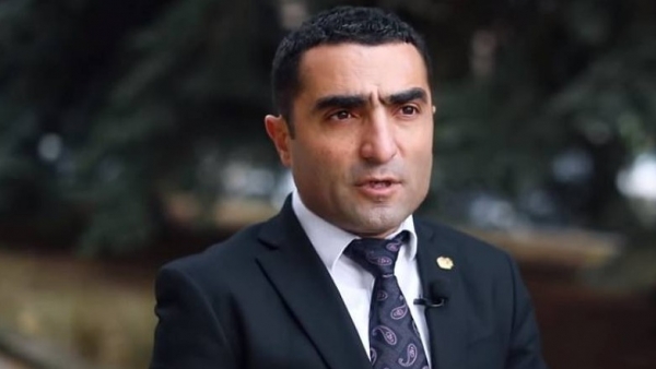 Իմ իրավասությունների շրջանակում գործընթացներին միջամտելու մանդատ այս պահին չունեմ. Ռոմանոս Պետրոսյանը՝ Ամուլսարի շահագործման մասին