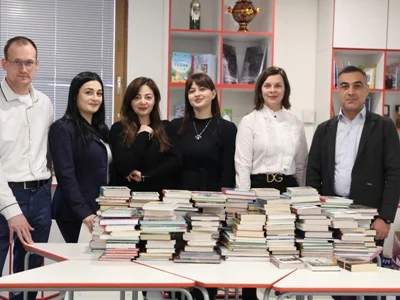 «Գազպրոմ Արմենիա» ընկերության աշխատողները ավելի քան 500 գիրք  նվիրեցին Հայաստանում Ռուսական տանը 