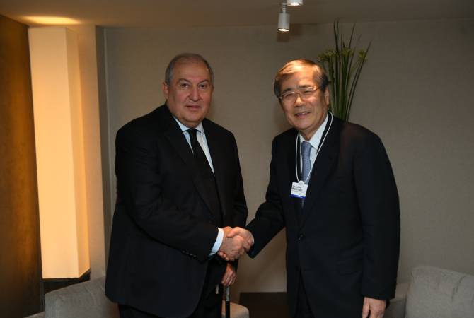 Արմեն Սարգսյանը Դավոսում հանդիպել է Mitsubishi Heavy Industries ընկերության խորհրդի նախագահի հետ