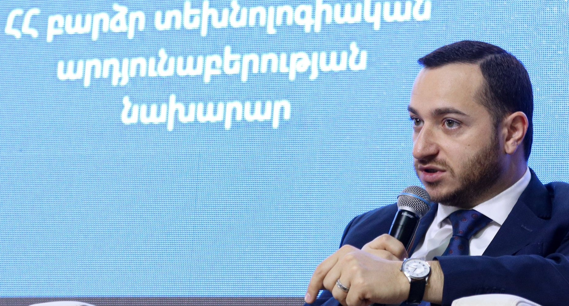 Կարևորել եմ Մայր բուհի գործունեության առանցքում գիտահետազոտական աշխատանքների բաղադրիչի դերի ուժեղացումը և նորարարությունը. ԲՏԱ նախարար
