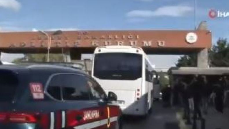 Թուրքիայում թմրանյութերի գործով ձերբակալվել է շոու-բիզնեսի մի խումբ հայտնի դեմքեր