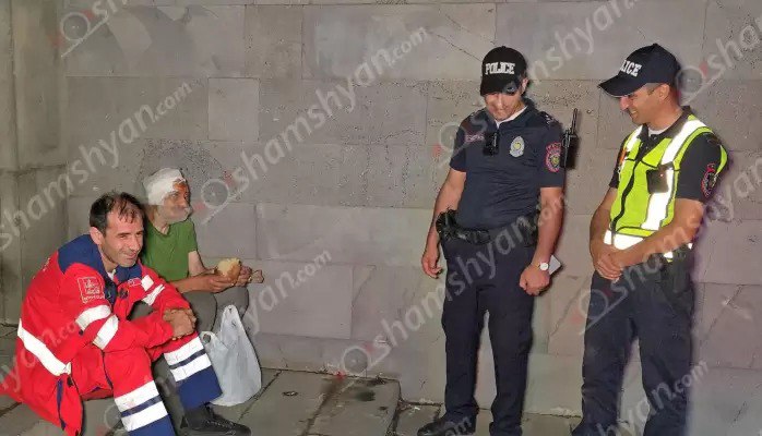 «Էրեբունի» թանգարանի հարևանությամբ պարեկները հայտնաբերել են գլխի մասում վնասվածք ստացած տղամարդու