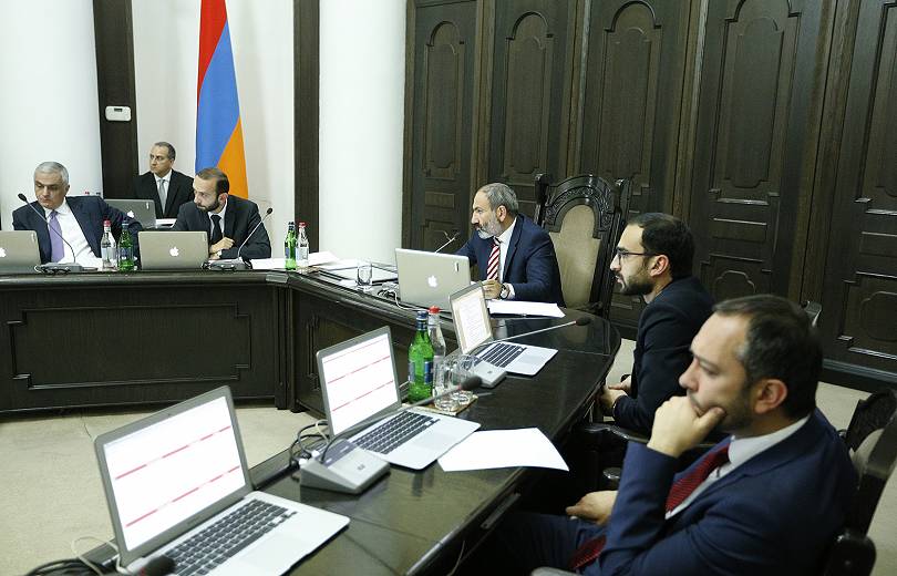 Փաշինյանի հետ քննարկվեց ԱԱԾ-ին բյուջեից 34,5 մլրդ դրամ տրամադրելու հարցը