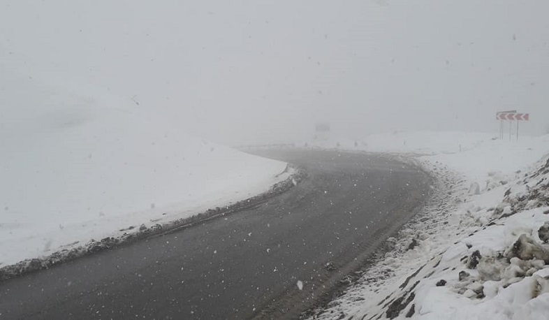 ՀՀ մի շարք մարզերում ձյուն է տեղում, Սպիտակի ոլորանները դժվարանցանելի են․ Լարսը բաց է