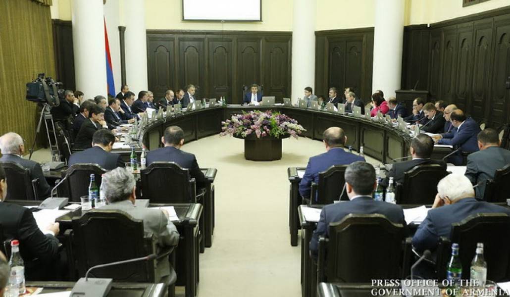 Սխալ հաշվարկներ եւ չարդարացված ակնկալիքներ. «Հրապարակ»