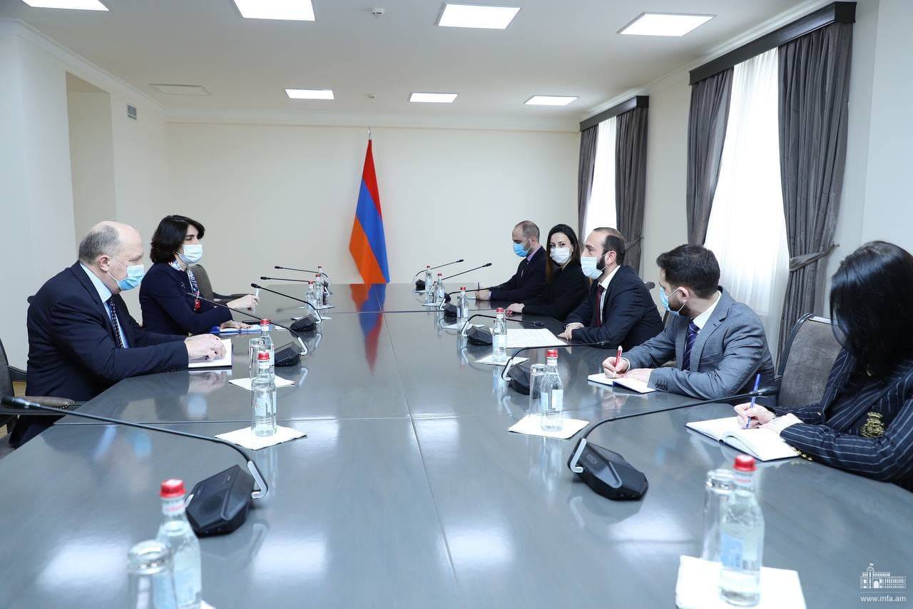 Ադրբեջանը շարունակաբար խախտում է միջազգային իրավունքի նորմերը. Արարատ Միրզոյանը՝ «Եվրանեսթ» ԽՎ համանախագահներին