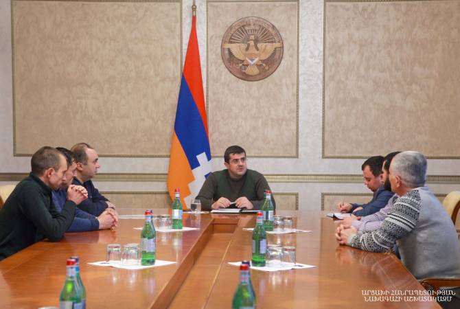 Պետք է մի կողմ դնել քաղաքական բոլոր հավակնությունները և ներգրավվել ժողովրդի խնդիրների լուծման գործում․ Վահան Բադասյանը՝ Արայիկ Հարությունյանին