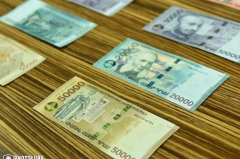 35-ամյա կինը 120 հազար դրամի կեղծ փողերով գնումներ են կատարել