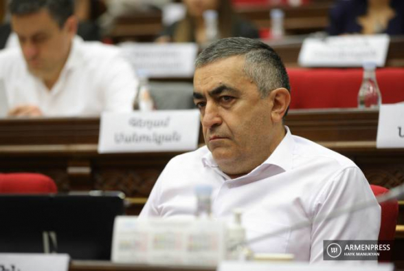 Կա նաև լիդերի հարց. պետք է գտնենք մի անձ, որը բոլորի կողմից կընդունվի. Արմեն Ռուստամյան