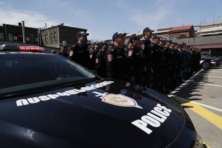 Ոստիկանությունը սկսել է 20 սովորական մեքենաները ոստիկանական դարձնելու գործընթաց․ ծախսվել է 33 մլն 598 հազար դրամ․ «Հրապարակ»