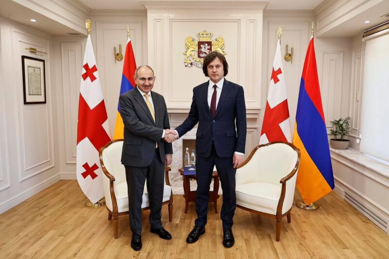 Փաշինյանն ու Կոբախիձեն քննարկել են Հայաստան-Վրաստան ռազմավարական հարաբերությունները