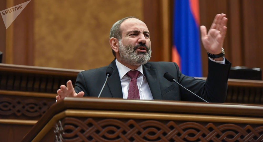 Որևէ մեկը չփորձի միջնորդավորված ձևով պատգամավորի սպառնալ` կպառկեցնենք ասֆալտին, կտանք պատերով. Փաշինյան