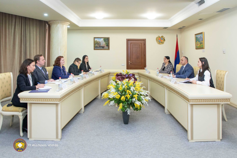 Քննչական կոմիտեի նախագահի տեղակալն ընդունել է ՀՀ-ում ԱՄՆ գլխավոր հյուպատոսին