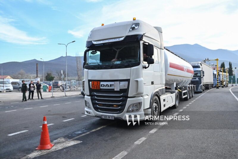 Բագրատաշենից և Ագարակից մեկնող բեռնատարները պետք է անցնեն կուտակային կայանատեղիներով