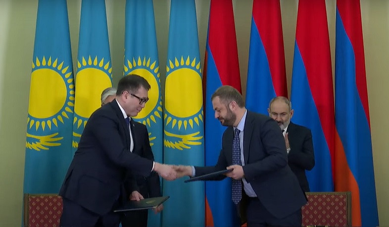 Պապոյանը և Շակալիևը ստորագրել են ՀՀ-ի և Ղազախստանի կառավարությունների միջև առևտրատնտեսական համագործակցության ճանապարհային քարտեզ