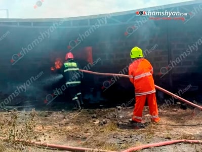«Մեր երկիր» ռեստորանի մոտ գտնվող շինությունում հրդեհ է բռնկվել. կրակն ու ծուխը տեսանելի են մի քանի հարյուր մետրից