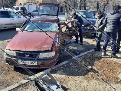 Վանաձորում բախվել են Mercedes-ն ու Opel-ը, կա 1 զոհ, 1 վիրավոր