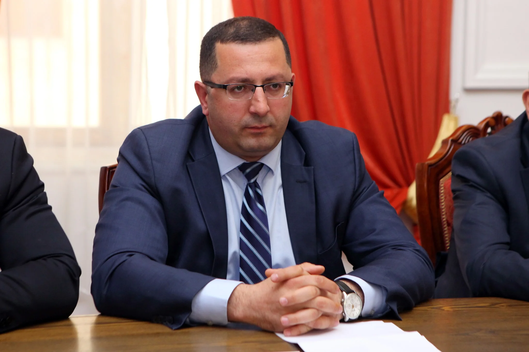 Պետական բուհերի ռեկտորների խորհրդում լուրջ վիճաբանություն է հասունանում. «Ժողովուրդ»