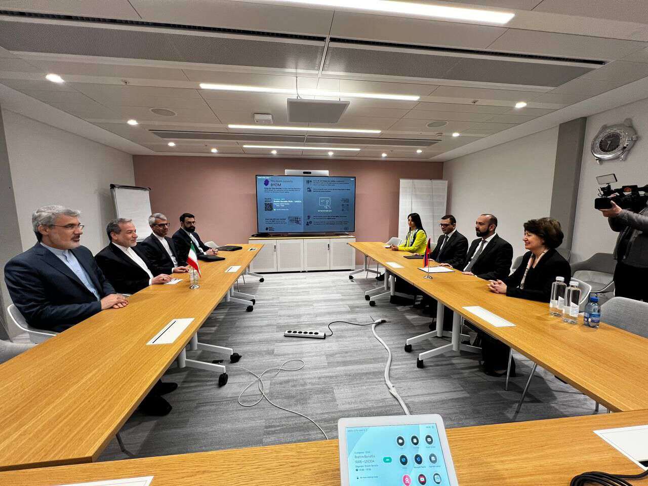Ժնևում կայացել է Հայաստանի և Իրանի ԱԳ նախարարների հանդիպումը