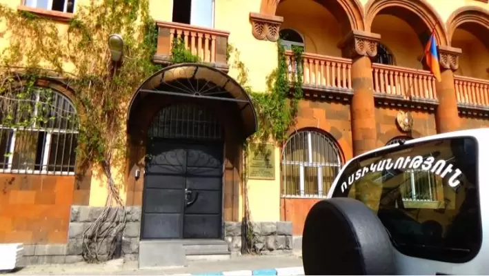 Վիճաբանություն Երևանում՝ ճանապարհը չզիջելու հարցի շուրջ