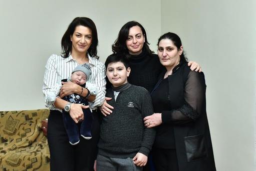 Աննա Հակոբյանն ու Լենա Նազարյանը տեսակցել են զոհված զինծառայող Ավետիս Ավետիսյանի ընտանիքին