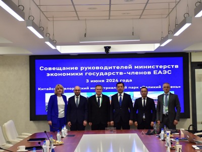 Մինսկում քննարկվել է ԵԱՏՄ երկրների տնտեսական զարգացման ուղղությունների նախագիծը. ՀՀ-ն ներկայացրել է Նարեկ Տերյանը