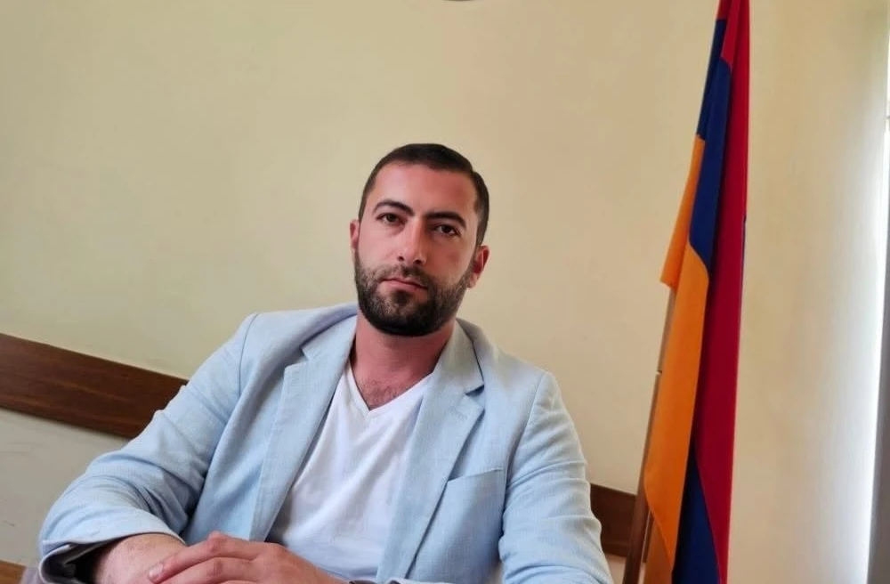 ՔՊ-ն Աբովյանում թեկնածու ունի. Էդուարդ Բաբայանի հետ մրցակցությանը նա չի դիմանա. «Հրապարակ»