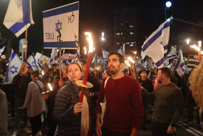 Իսրայելում հազարավոր ցուցարարներ շարունակել են բողոքի ակցիաները դատական բարեփոխումների դեմ