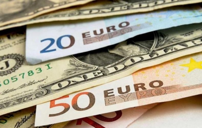 Դոլարն ու եվրոն շարունակում են թանկանալ
