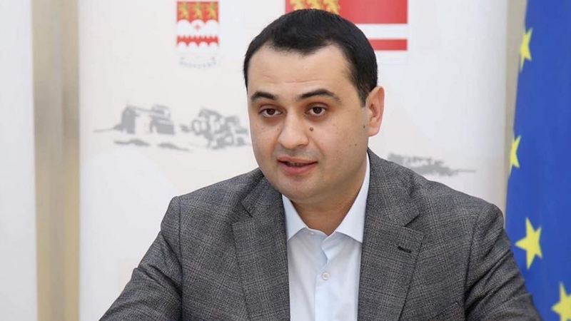 Վրացի պատգամավորը՝ ոչ վրացալեզու դպրոցների մանկավարժների խնդիրների մասին
