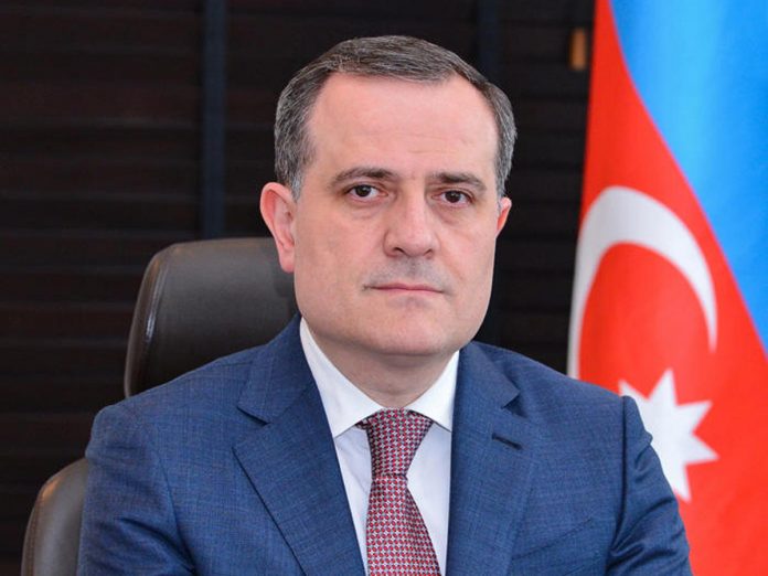 Բայրամովը Հայաստանին «կոչ է անում հրաժարվել քաղաքական հիստերիայից» ու անցնել սահմանազատման